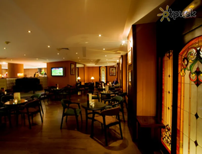 Фото отеля Ramada Les Almohades 4* Касабланка Марокко бари та ресторани