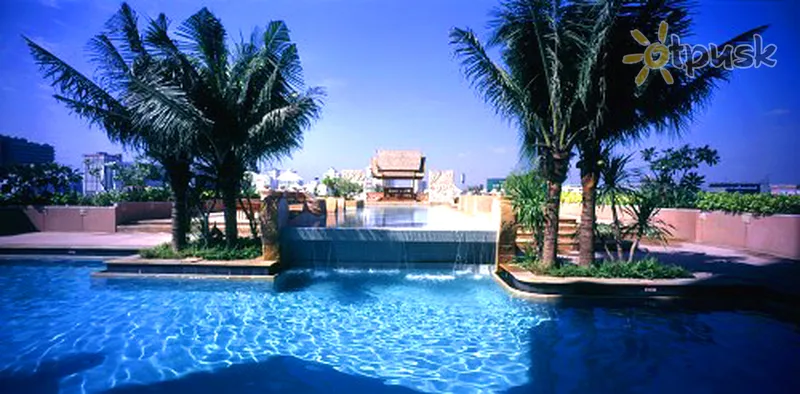 Фото отеля Century Park Hotel 4* Бангкок Таїланд екстер'єр та басейни