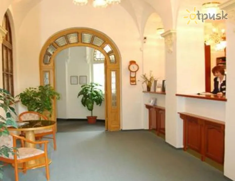 Фото отеля VLU Chopin Villa 2* Карлові Вари Чехія лобі та інтер'єр