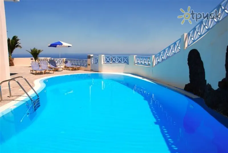 Фото отеля Erato Apartments & Studios 4* о. Санторіні Греція екстер'єр та басейни