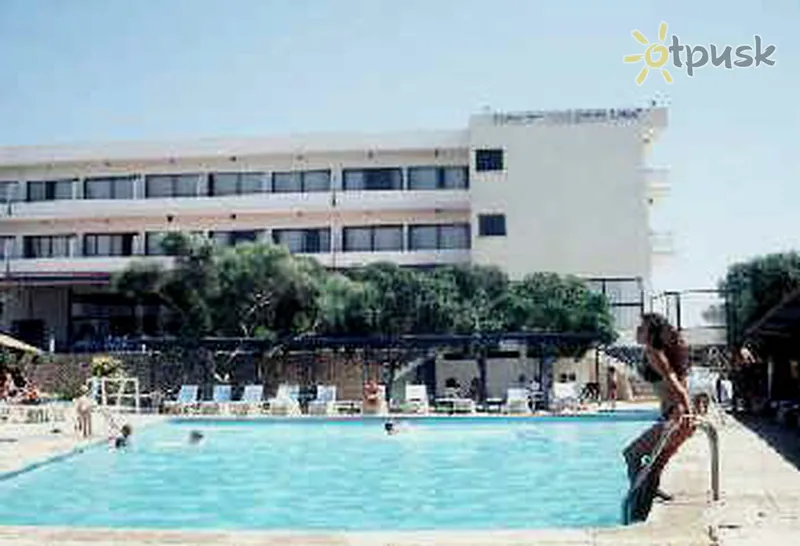 Фото отеля Faros Holiday Village 3* Larnaka Kipras išorė ir baseinai