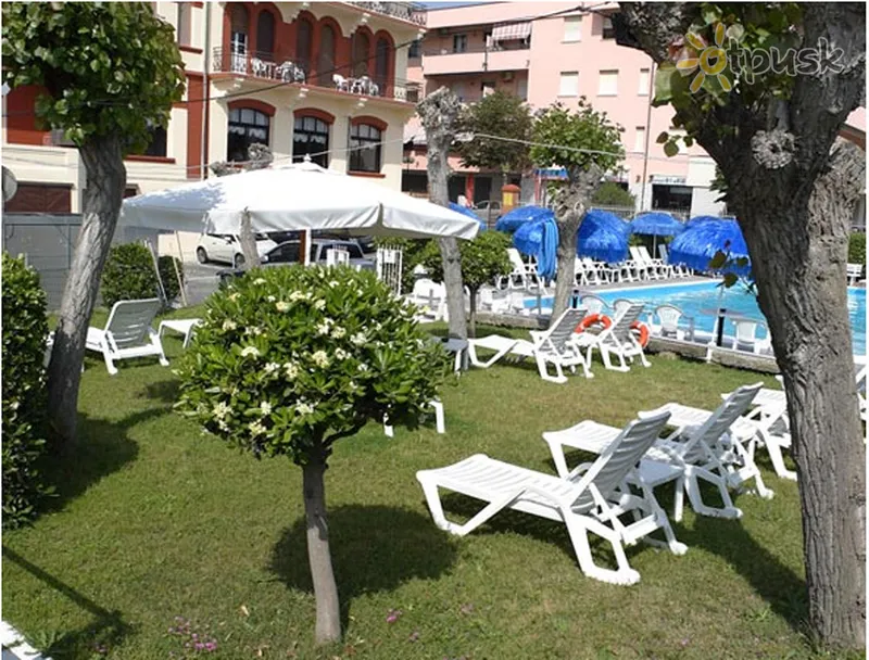 Фото отеля Augustea 3* Ріміні Італія екстер'єр та басейни