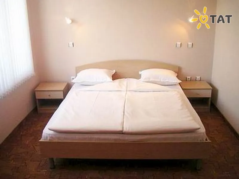 Фото отеля Св. Антоній 3* Сонячний берег Болгарія номери