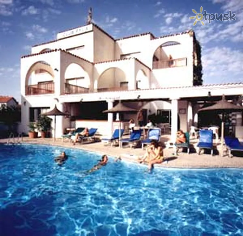Фото отеля Club Pyla Beach Resort 4* Larnaka Kipras išorė ir baseinai