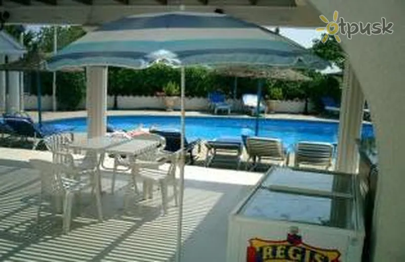 Фото отеля Club Pyla Beach Resort 4* Ларнака Кіпр екстер'єр та басейни
