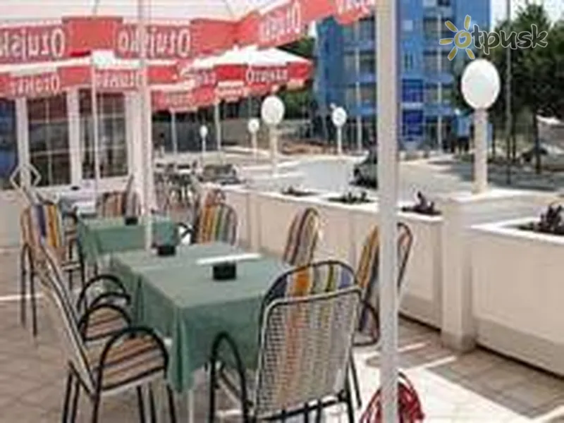 Фото отеля Mediteran 3* Задар Хорватія бари та ресторани