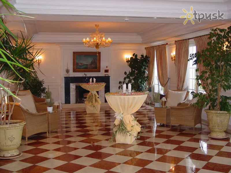 Фото отеля La Villa Belrose 4* Сен-Тропе Франция лобби и интерьер