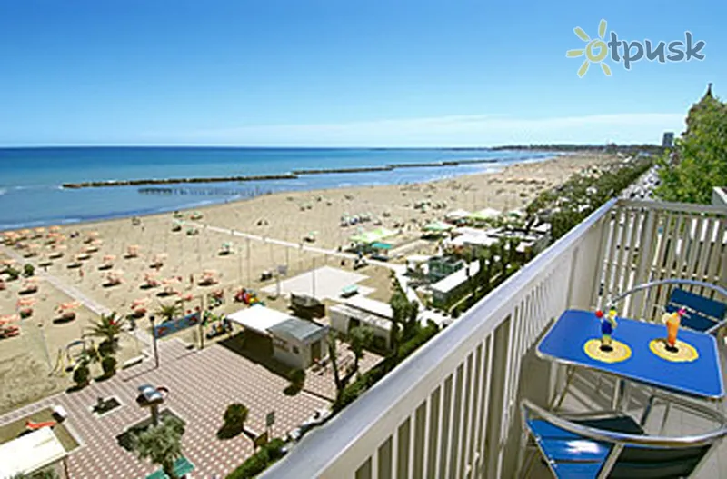 Фото отеля Carnaby 3* Rimini Itālija pludmale