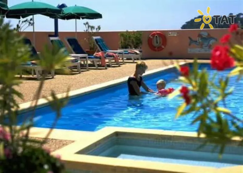 Фото отеля Novotel Nice Centre Acropolis 3* Ніцца Франція екстер'єр та басейни