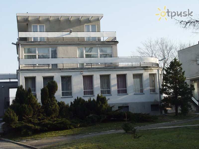 Фото отеля Bursztyn 2* Сопот Польша экстерьер и бассейны