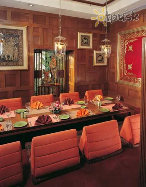 Фото отеля The Oberoi Grand 5* Kalkuta Indija barai ir restoranai