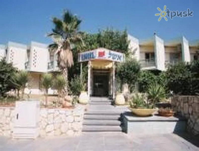 Фото отеля Eshel 3* Герцлія Ізраїль екстер'єр та басейни
