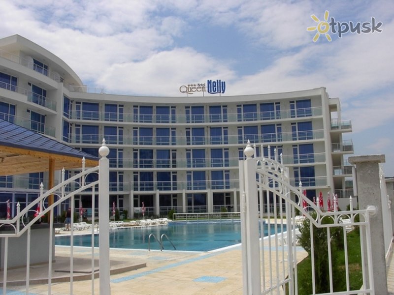 Фото отеля Queen Nelly Hotel 3* Приморско Болгария экстерьер и бассейны