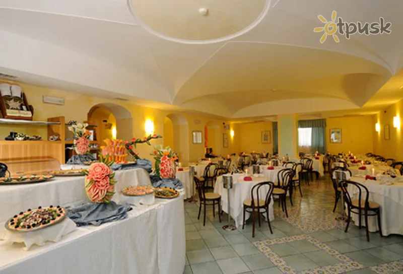 Фото отеля Villa Durrueli Hotel 4* par. Ischia Itālija bāri un restorāni
