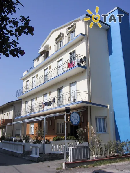 Фото отеля Mon Reve 3* Ріміні Італія екстер'єр та басейни