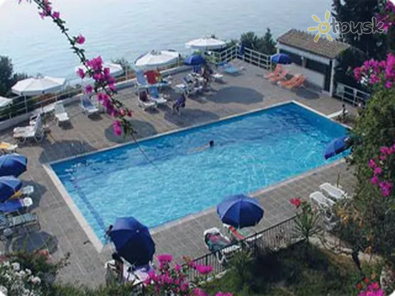Фото отеля Achilles Hotel 3* о. Корфу Греция экстерьер и бассейны
