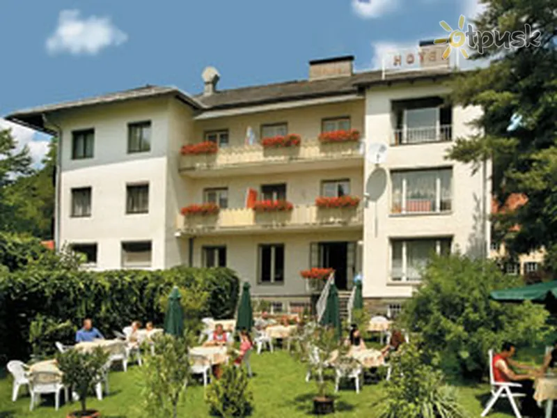 Фото отеля Kirchenwirt 3* Фельден Австрия экстерьер и бассейны