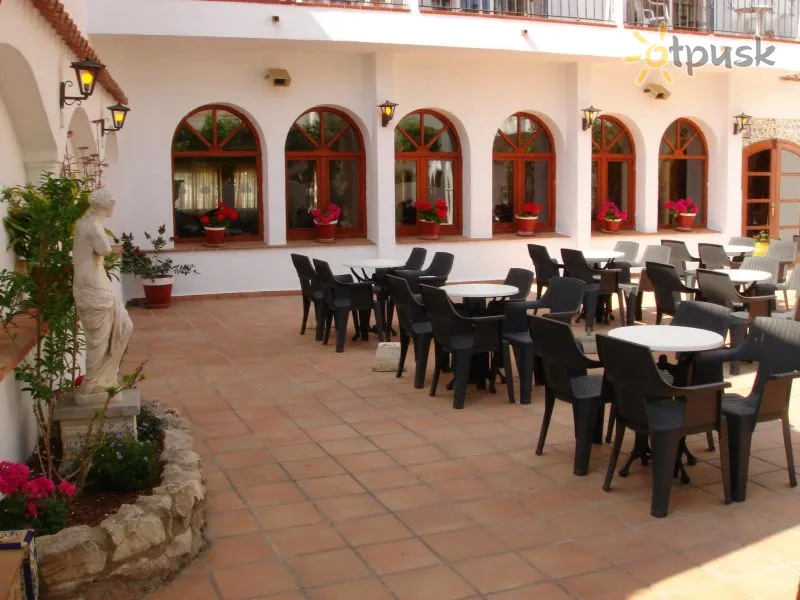 Фото отеля Comarruga Platja Hotel 3* Коста Дорада Іспанія бари та ресторани