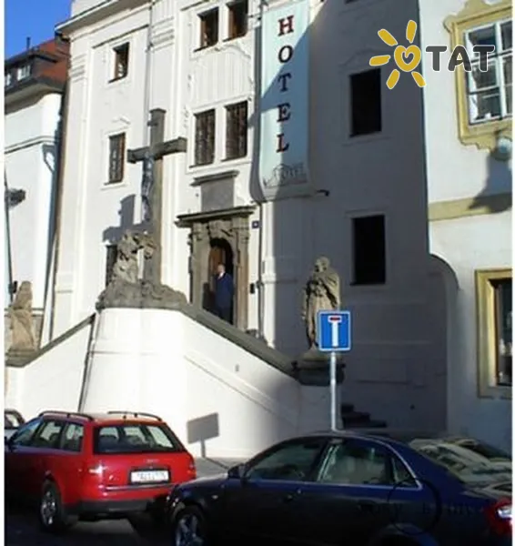 Фото отеля Questenberg 4* Прага Чехія екстер'єр та басейни