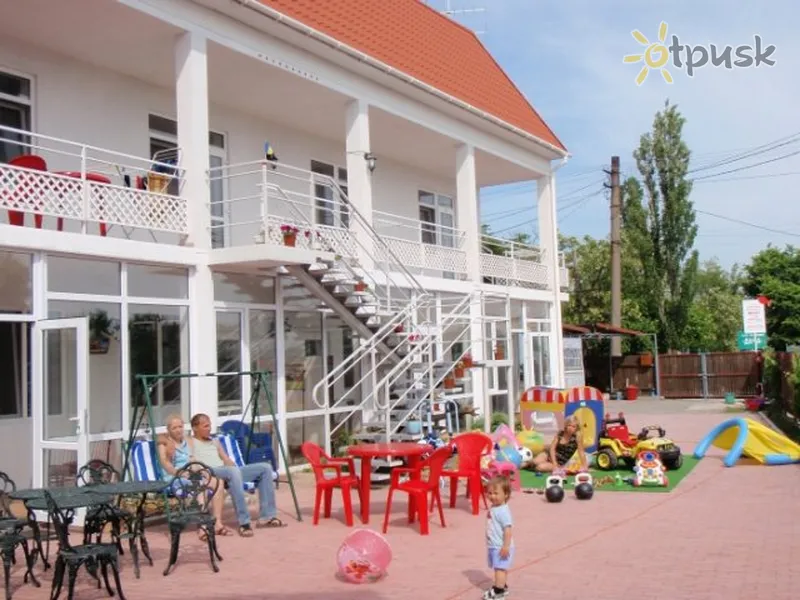 Фото отеля Десять Зірок 2* Затока Україна екстер'єр та басейни