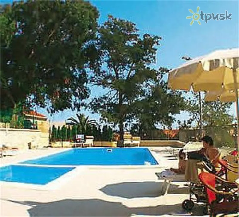 Фото отеля Hotel San Giuseppe 3* Лігурійське узбережжя Італія екстер'єр та басейни