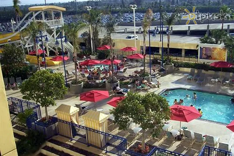 Фото отеля Disney's Paradise Pier Hotel 4* Anaheimas JAV išorė ir baseinai