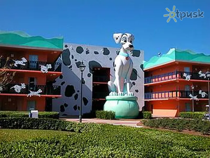 Фото отеля Disney's All-Star Movies Resort 2* Орландо США экстерьер и бассейны