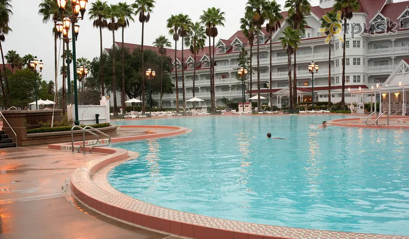 Фото отеля Disney's Grand Floridian Resort & Spa 5* Орландо США экстерьер и бассейны