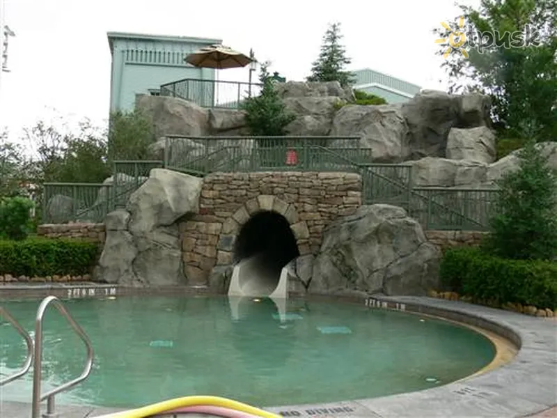 Фото отеля Disney's Saratoga Springs Resort & Spa 4* Orlandas JAV išorė ir baseinai