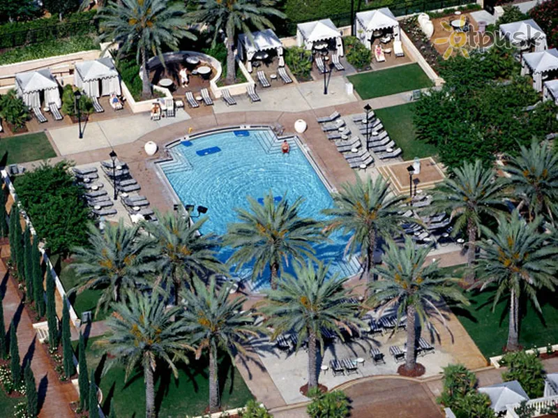 Фото отеля Universal's Portofino Bay, a Loews Hotel 5* Орландо США экстерьер и бассейны