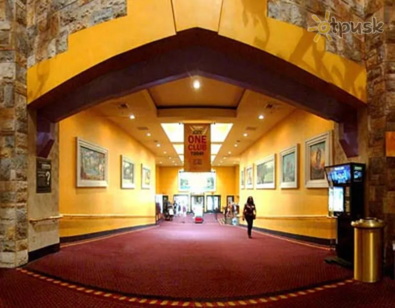 Фото отеля Excalibur Hotel Casino 3* Лас-Вегас США лобі та інтер'єр