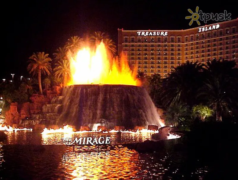 Фото отеля Mirage Hotel & Casino 4* Lasvegasa ASV ārpuse un baseini