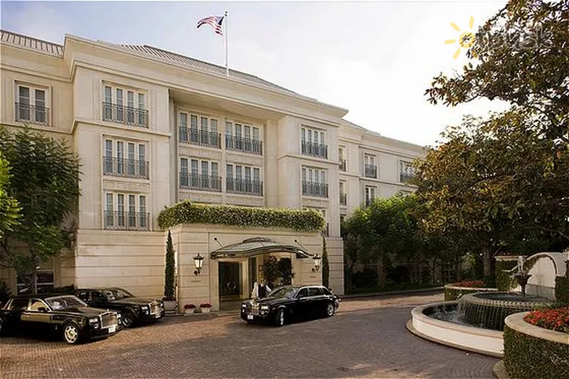 Фото отеля The Peninsula Beverly Hills 5* Лос-Анджелес США экстерьер и бассейны