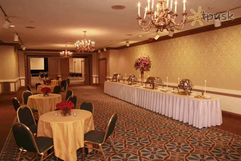 Фото отеля Pennsylvania Hotel 2* Нью-Йорк США