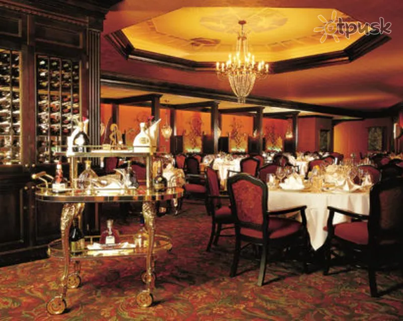Фото отеля Caribe Royale All-Suite Hotel 4* Орландо США бары и рестораны