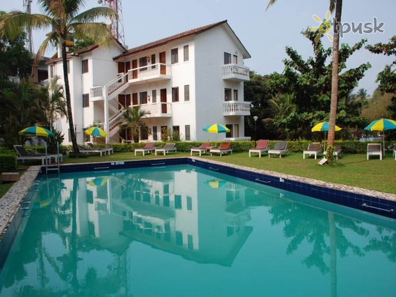 Фото отеля Kyriad Prestige Calangute 4* Северный Гоа Индия экстерьер и бассейны