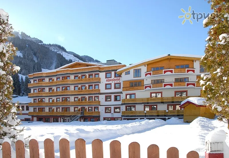 Фото отеля Alpenhotel Saalbach 4* Заальбах Австрия экстерьер и бассейны