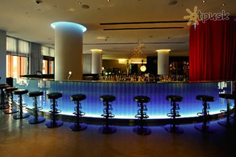Фото отеля Hard Rock 5* Сентоса Сінгапур бари та ресторани