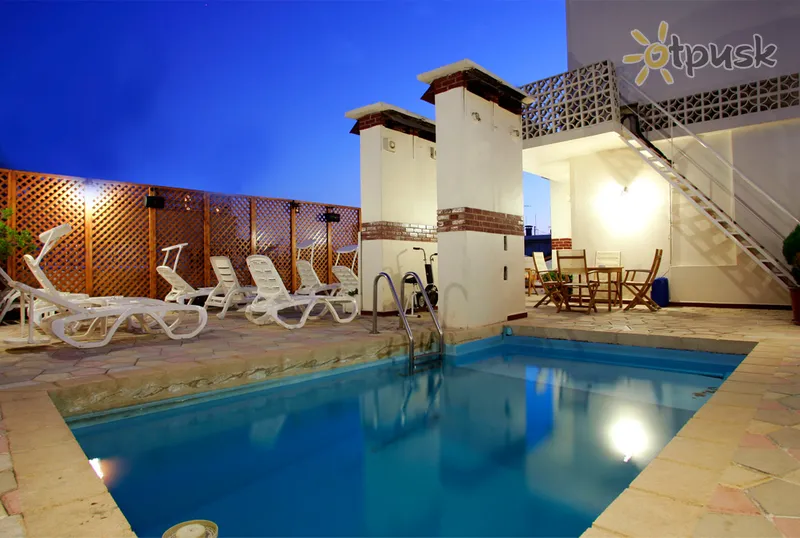 Фото отеля The MayFlower 4* Beirutas Libanas išorė ir baseinai
