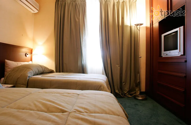 Фото отеля The MayFlower 4* Beirutas Libanas numeriai