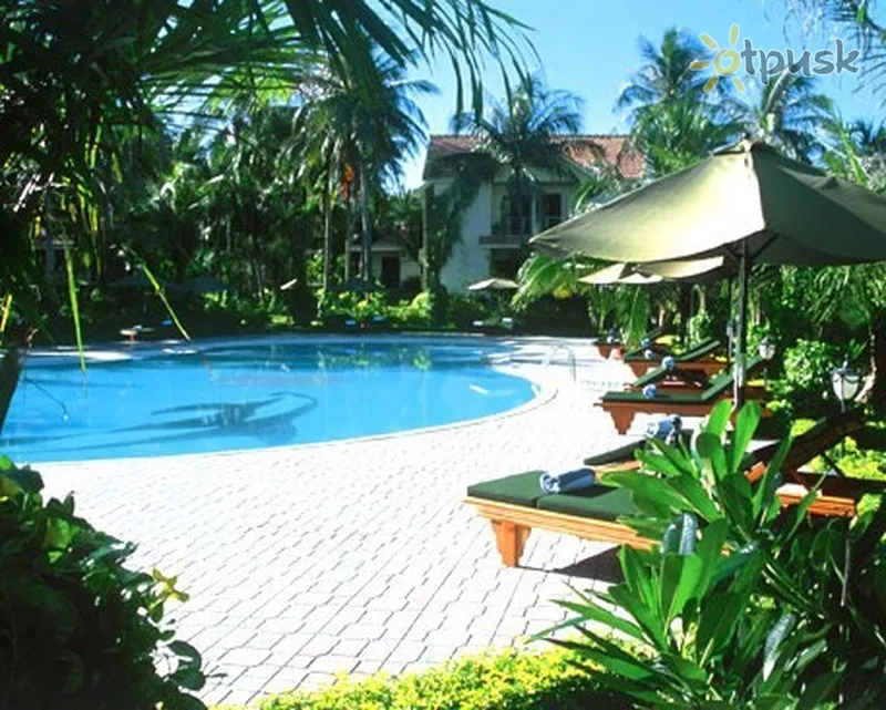 Фото отеля The Beach Resort 3* Фант'єт В'єтнам екстер'єр та басейни