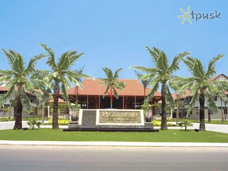 Фото отеля Swiss-Belhotel Golden Sand Resort & Spa 5* Дананг В'єтнам екстер'єр та басейни