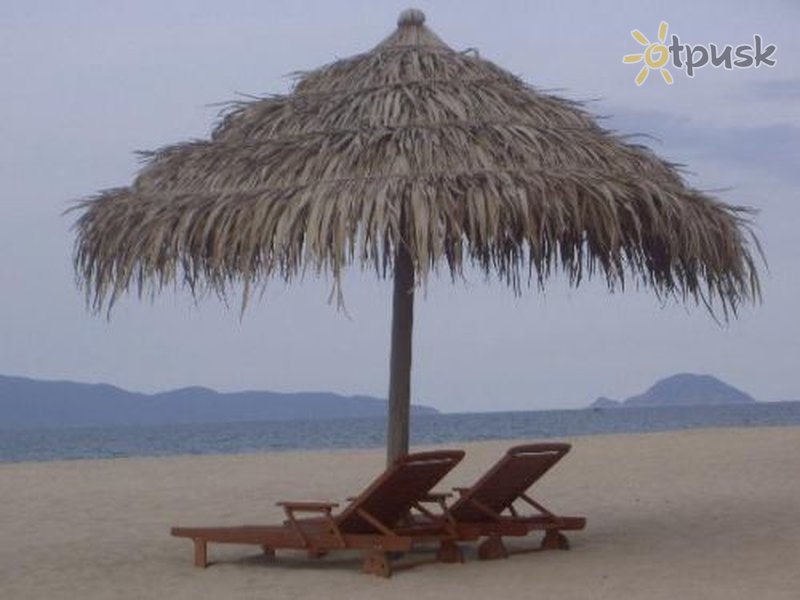 Фото отеля Swiss-Belhotel Golden Sand Resort & Spa 5* Дананг Вьетнам пляж