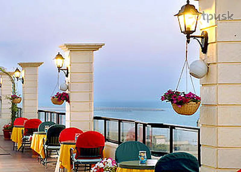 Фото отеля Galleria Hotel Beirut 5* Бейрут Ліван бари та ресторани