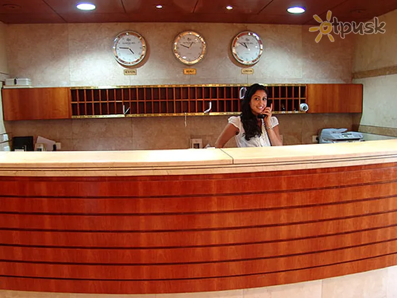 Фото отеля Charles Hotel 3* Beirutas Libanas fojė ir interjeras
