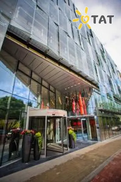 Фото отеля Radisson Blu Elizabete (ex. Reval Hotel Elizabete) 4* Рига Латвія екстер'єр та басейни