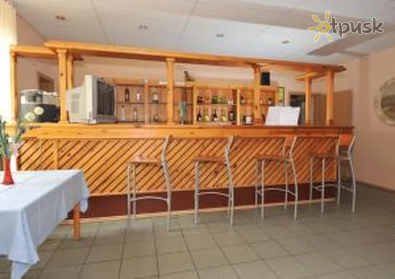 Фото отеля Autosole Motel 2* Рига Латвия бары и рестораны