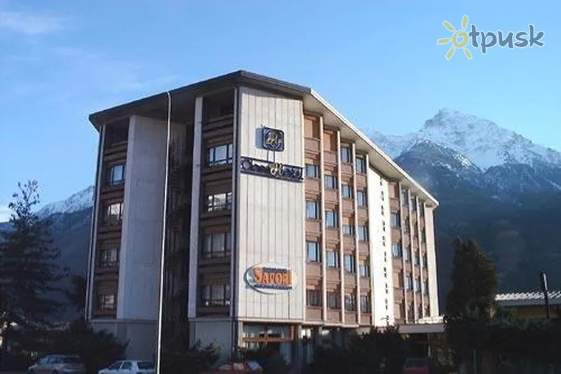 Фото отеля ClassHotel Aosta 3* Aosta Itālija ārpuse un baseini