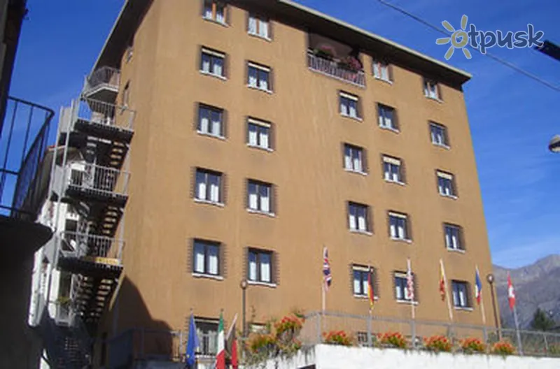 Фото отеля HB Aosta Hotel 3* Aosta Itālija ārpuse un baseini