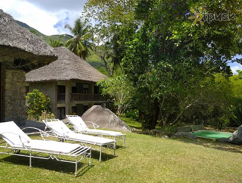 Фото отеля Bamboo River Villa 4* о. Маэ Сейшельские о-ва экстерьер и бассейны